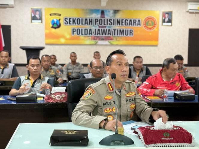
					Ukur Karakter Humanis, SPN Polda Jatim Gelar Lomba Presentasi Hasil Program Live In Siswa Diktukba
