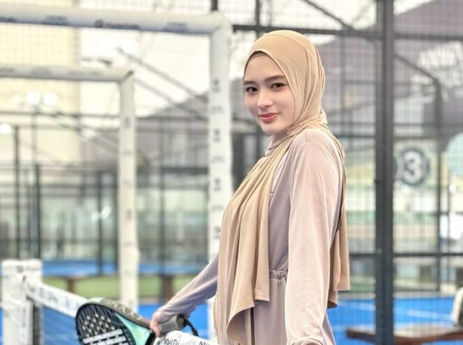 
					Tidak semua pertanyaan perlu dijawab dengan kata, tulis inara pada postingan instragramnya (22/11). Foto: @mommy_starla