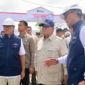 Presiden Prabowo Subianto meninjau langsung pembangunan hunian di Aceh Tamiang yang dibangun oleh Danantara sebagai bagian dari percepatan pemulihan bagi masyarakat terdampak. Foto: BPMI Setpres
