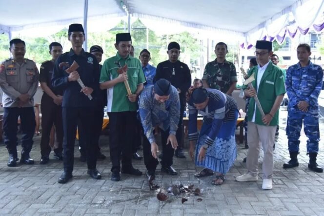 
					Gus Zain: Gelar Budaya Luwung Pacitan Jadi Media Edukasi Generasi Muda Lestarikan Keris dan Warisan Leluhur