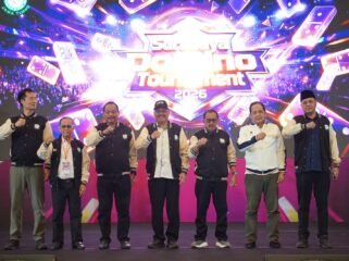 Pimpinan HGI, PORDI, dan KONI Jawa Timur menandai pembukaan Surabaya Domino Tournament 2026 di Grand City Convention Hall, Surabaya.