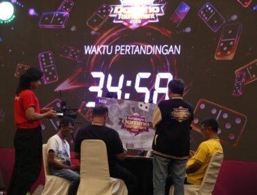 Suasana Final Surabaya Domino Tournament 2026 Berlangsung Sengit di Grand City.