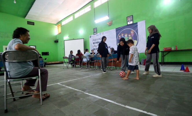 
					Kelurahan Penanggungan menghentikan anggaran seremoni dan dialihkan ke Posyandu Disabilitas guna menjamin layanan kesehatan warga prasejahtera. Foto/RLD